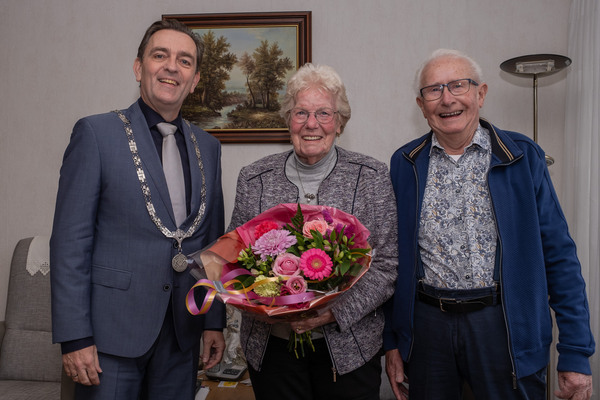60 jarig bruidspaar Switzar van der Hoeven