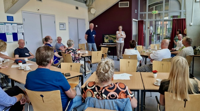 24 13 Foto Buurtontmoeting Heemavenue 300624