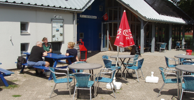 help mee aan een prachtig terras voor de balijhoeve in zoetermeer