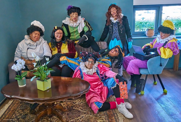 36 Sinterklaas opname dag in het Pietenhuis