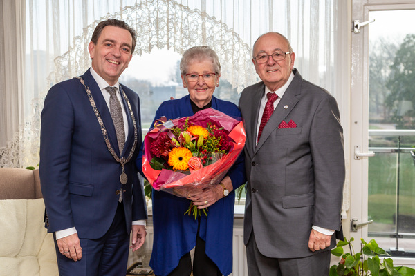 60 jarig bruidspaar Langstraat 006