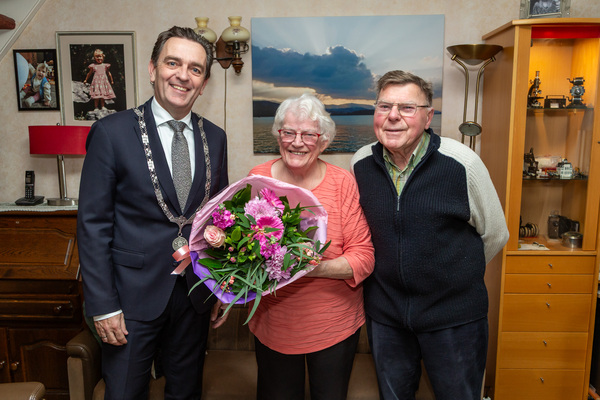 60 jarig bruidspaar Van der Wal 007