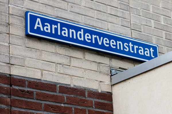 Aarlanderveenstraat 1