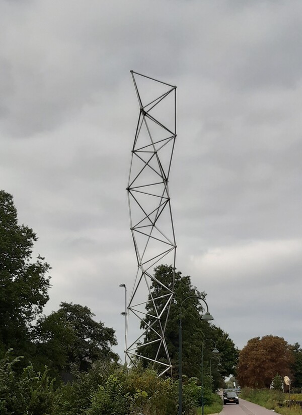 Getorteerde Tetreaëder