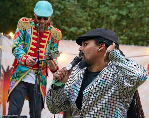 Live at the lake 25 ZA