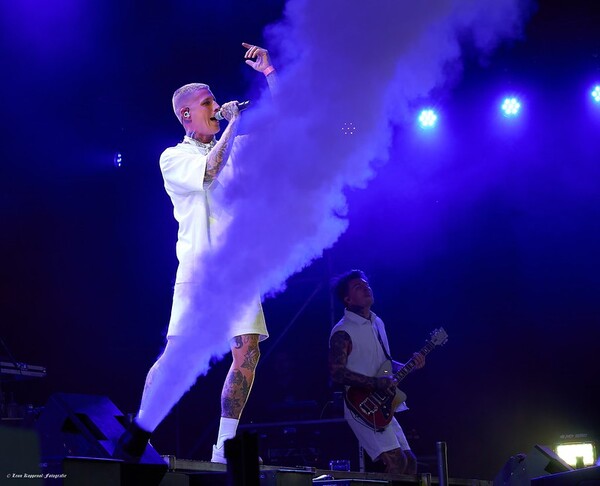 Live at the lake 25 2 ZA