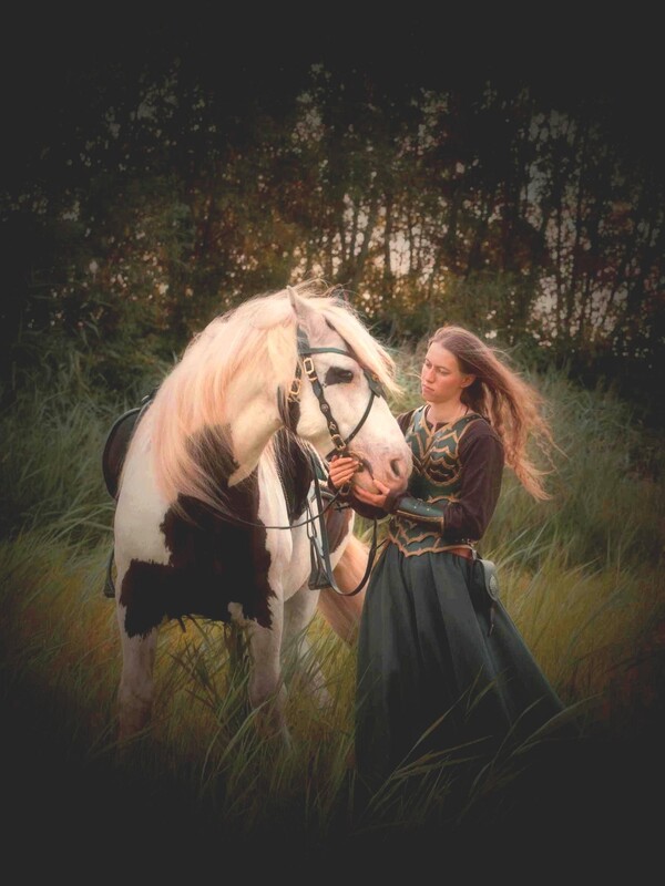 Een elf bij haar paard, Oberon 2025.