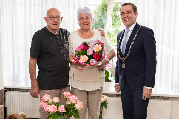 60 jarig bruidspaar Looijensteijn 008