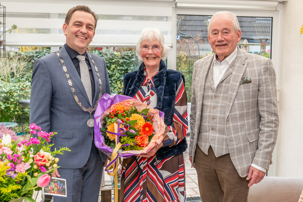 60 jarig bruidspaar Van Dijk 007