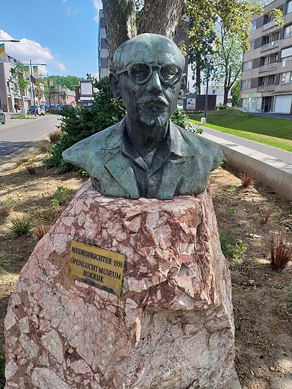 Standbeeld Charles Wellens