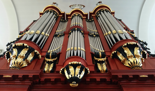 Foto 2 Lohmanorgel Oude Kerk Zoetermeer front