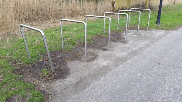 Fietsnietjes wikipedia Ceescamel