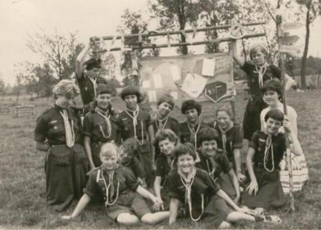 1959 Zomerkamp gidsen Reinildagroep in Udenhout copy