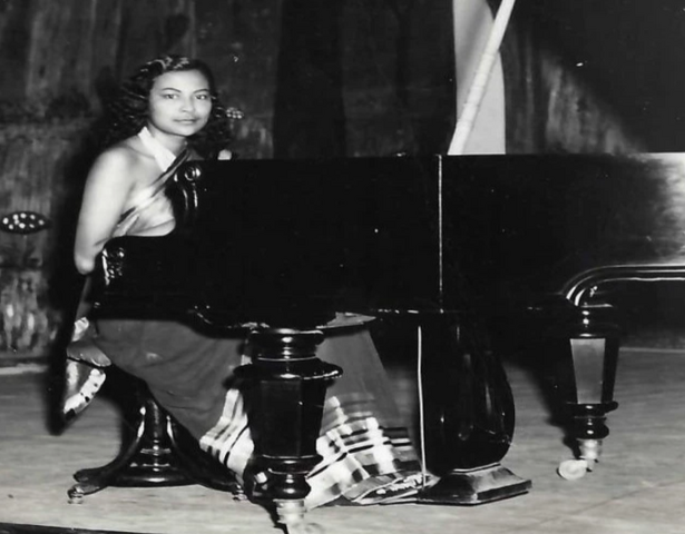 Majoie Hajary
